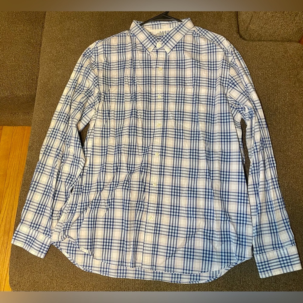 Old Navy button down shirt XL GUC